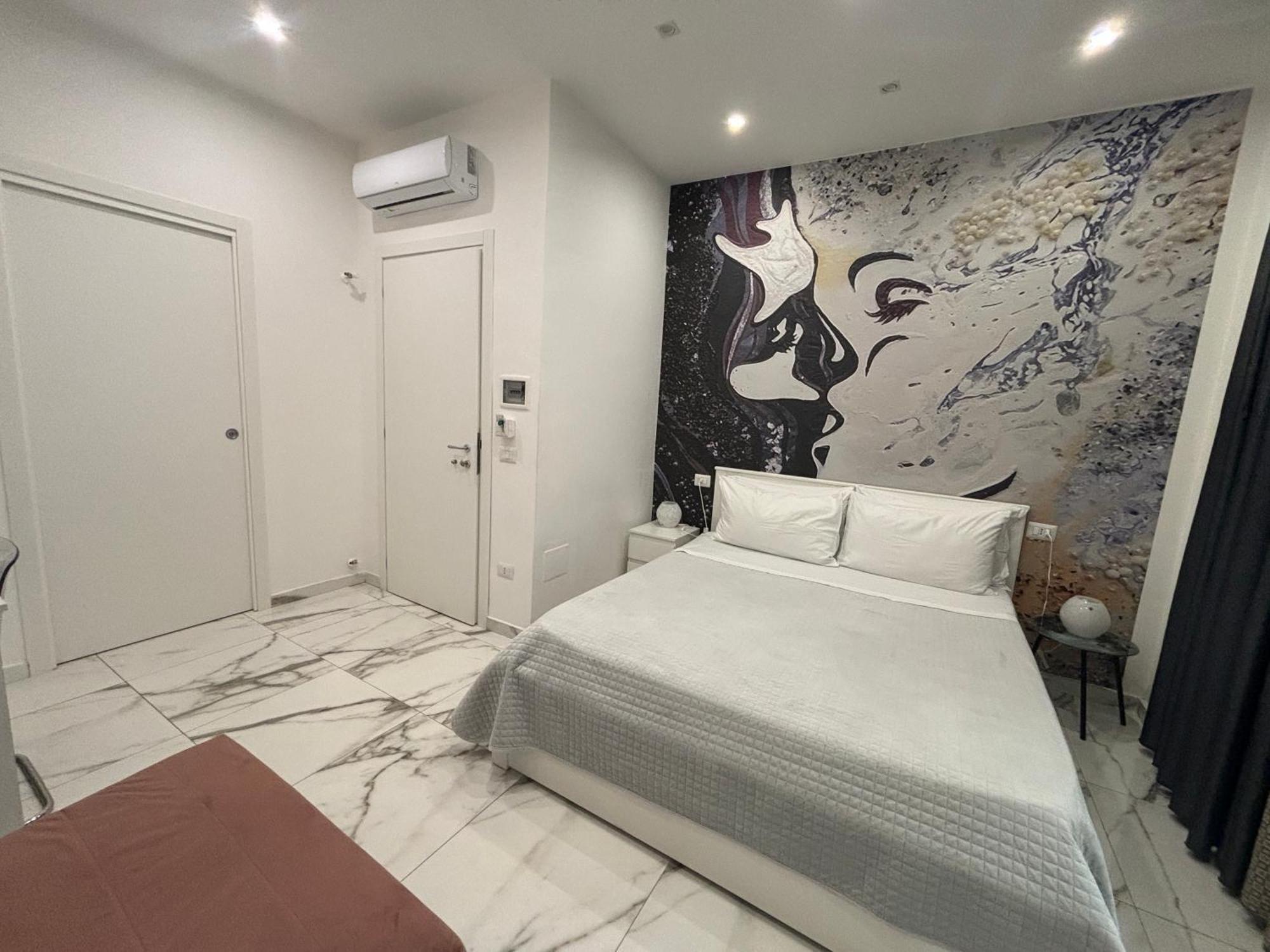 Terrazza Annunziata Hotel เนเปิลส์ ภายนอก รูปภาพ